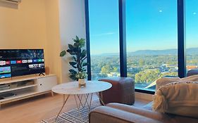 Skygarden Luxury Condo At The Glen By Live Local